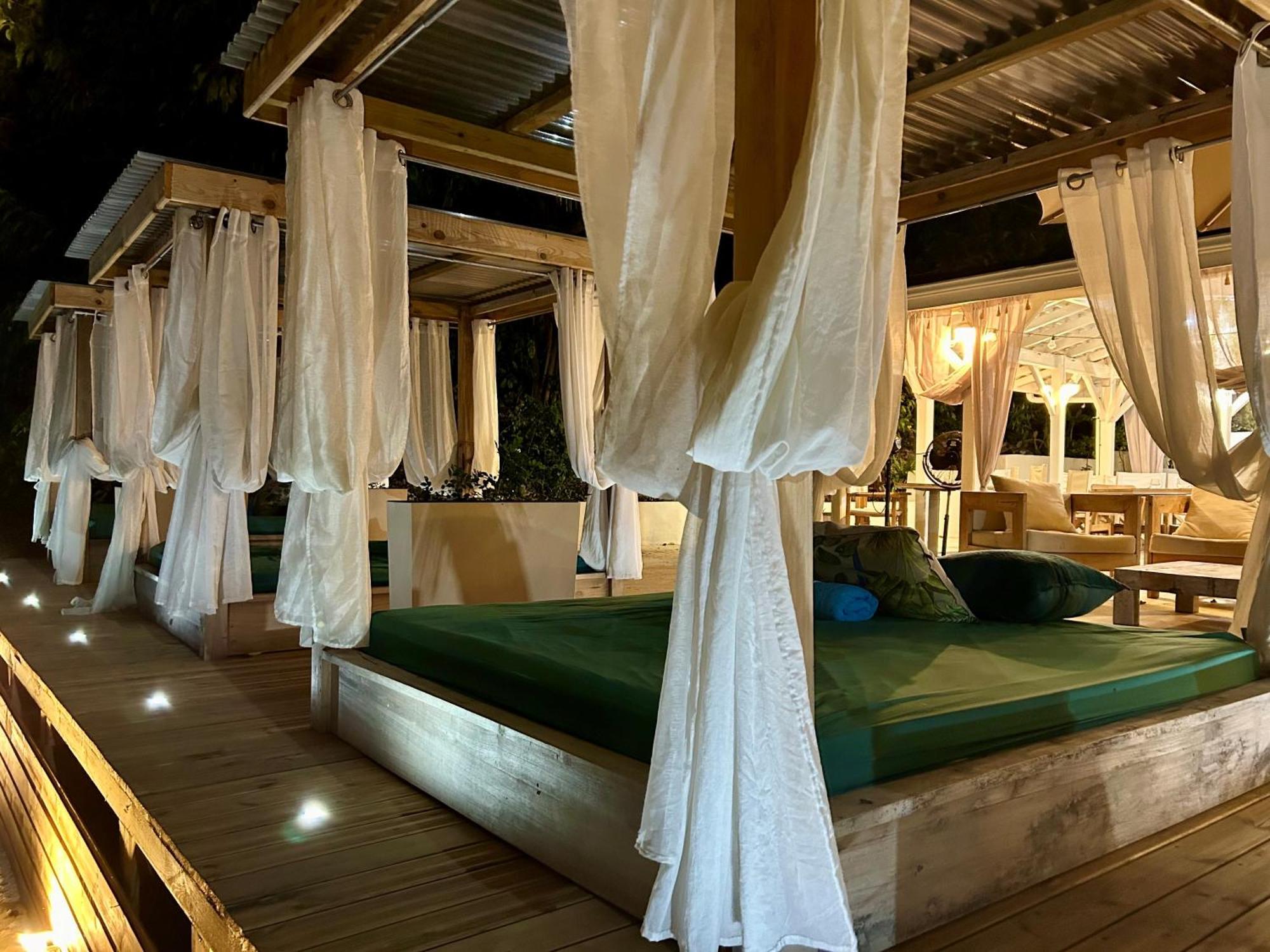 Sublime Vue Mer et Volcan , Pierre et Vacances, Gwadapaye Studio Sainte-Anne  Extérieur photo